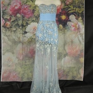 TONY BOWLS SEQUINED/BEADED.APPLICAED EVENING GOWN SZ 10